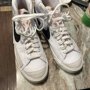 Nike shoes